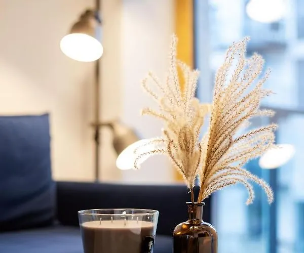 Apartment Center Sanctuary Modern Business-class With Free Parking In The Heart Of *